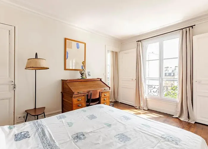 Confortable à De 50 M² Paris